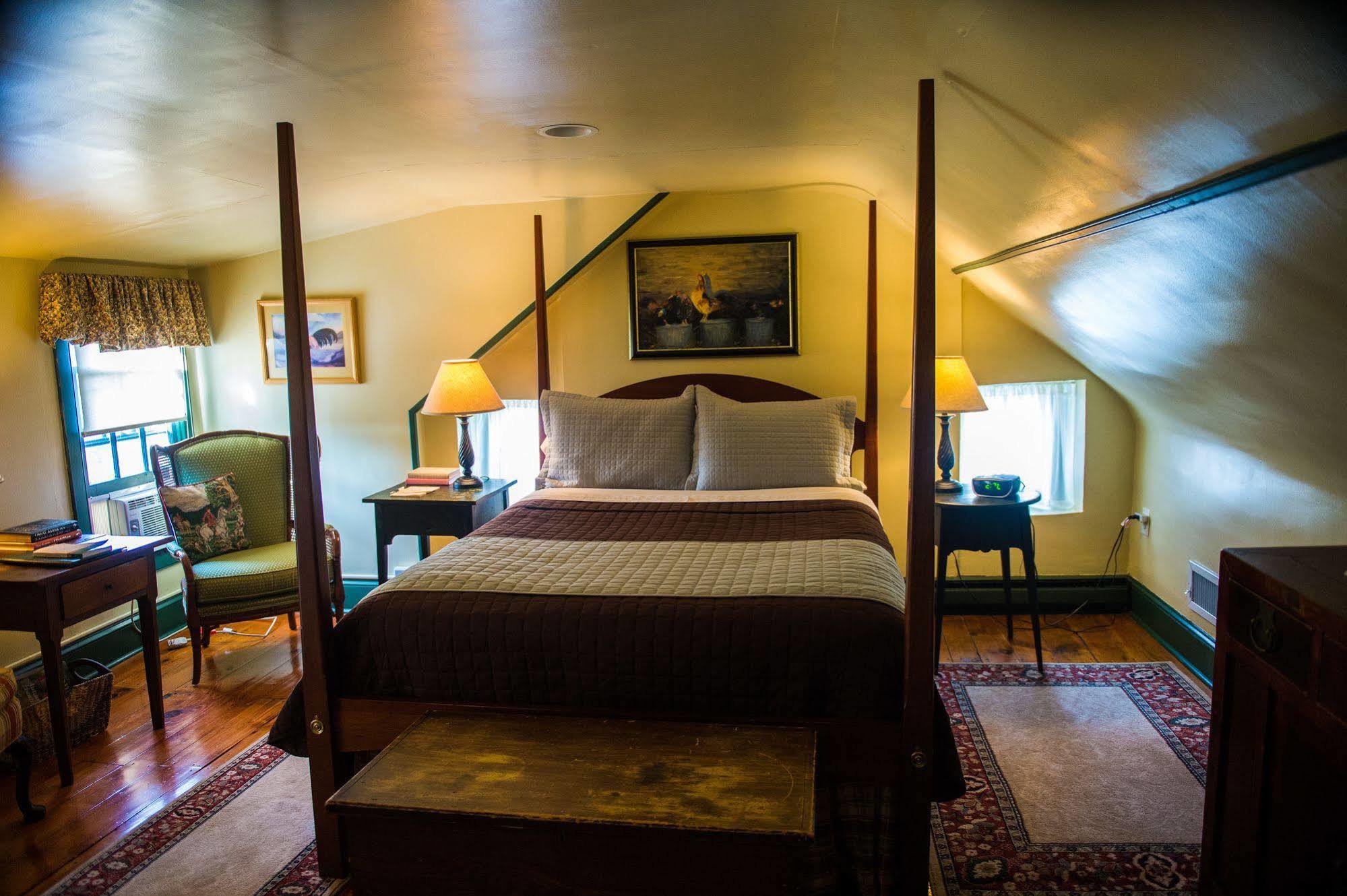 Ashby Inn & Restaurant Paris Екстер'єр фото